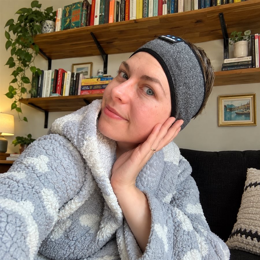 Your cozy moment, with a soundtrack.